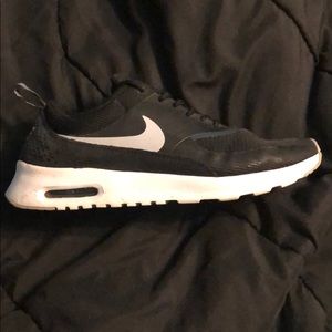 Nike Air Max Black/White with Gray Logo